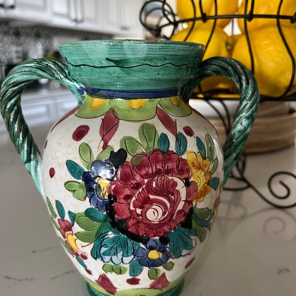 SOLD Vintage Italian Pottery Vase Braided Handles - Picture 4 of 7